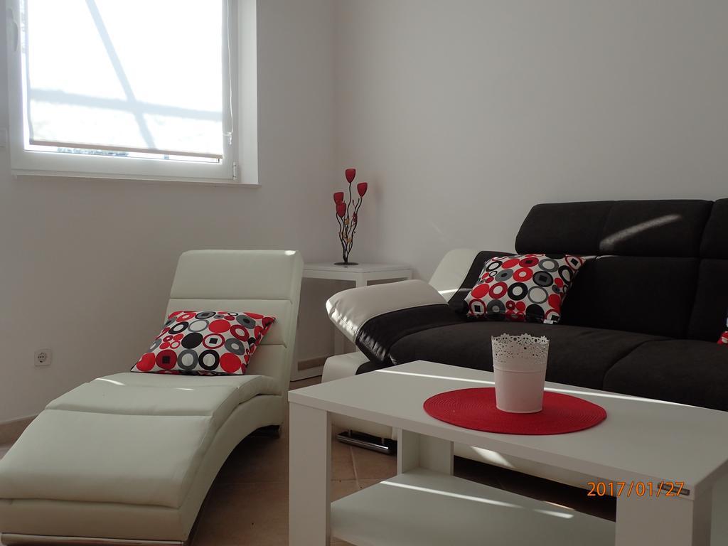 Apartment Villa Bonadea 斯拉诺 外观 照片